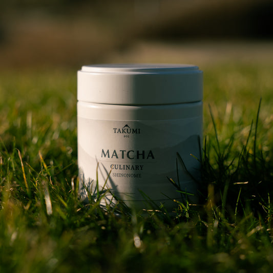 Shinonome Culinary Matcha prémium japán matcha tea por fehér fémdobozban főzéshez és matcha lattéhoz
